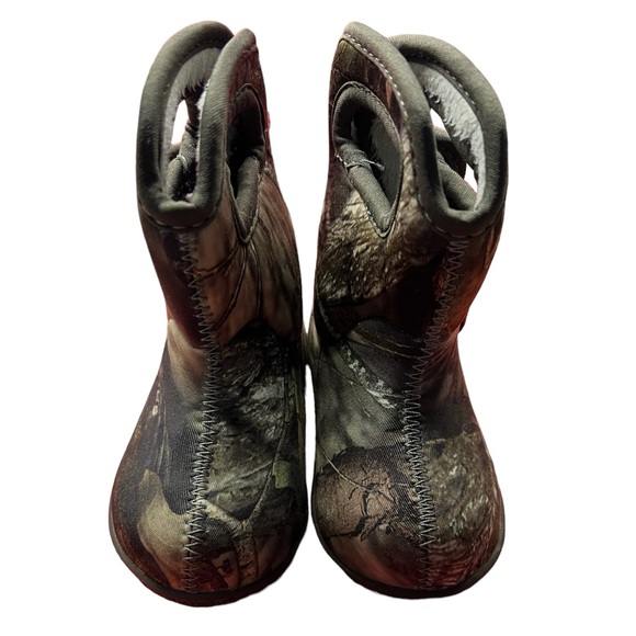 Bogs Other - Bogs infant toddler boots sz 4